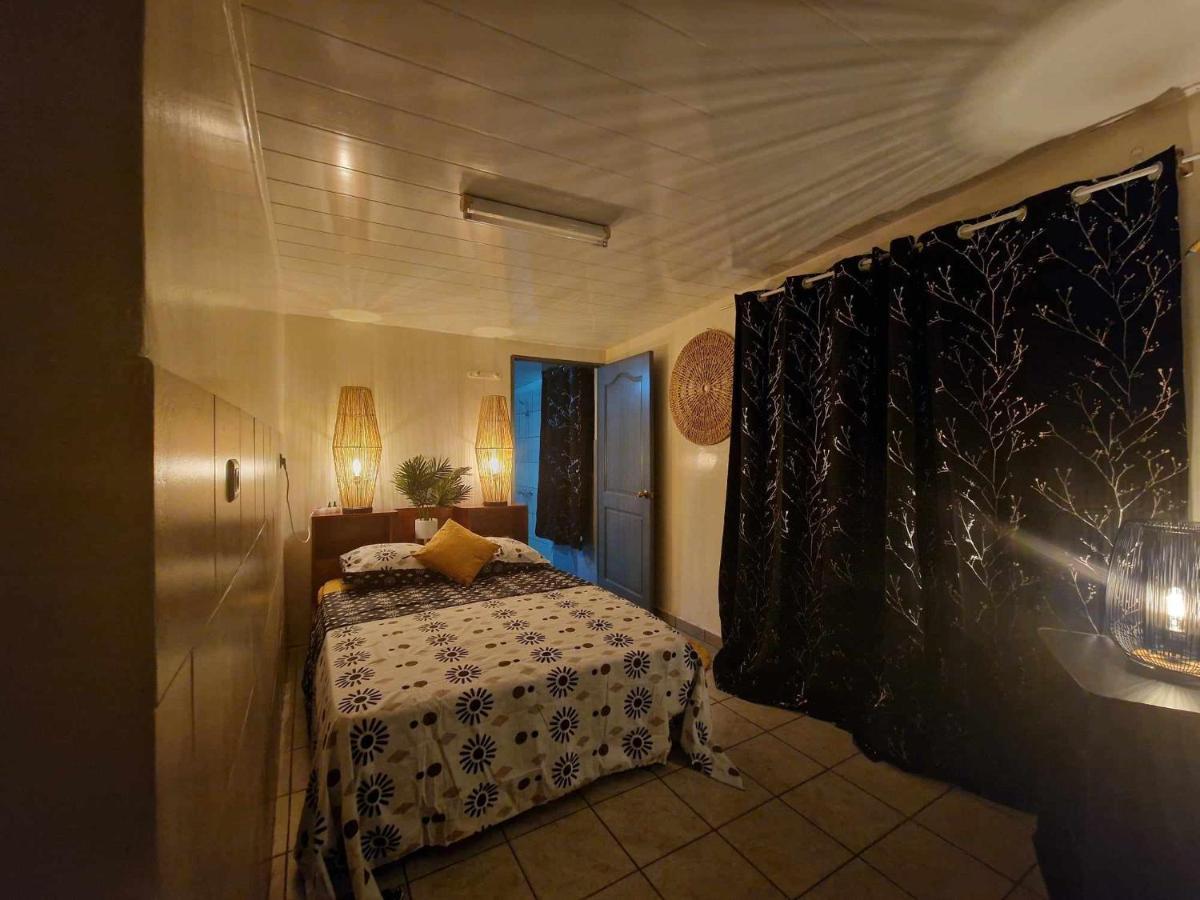 Hime Lodge Papeete  Esterno foto